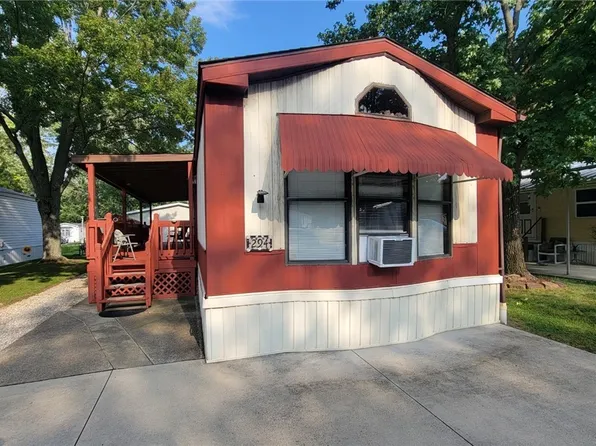 294 Westwoods, Amherst, OH 44001