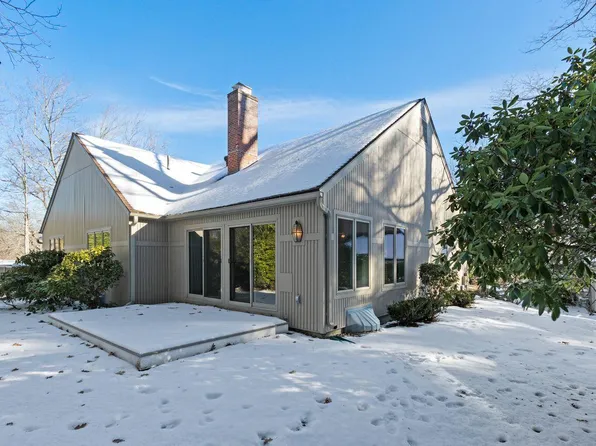 7 Wildwood Drive #7, Cape Elizabeth, ME 04107