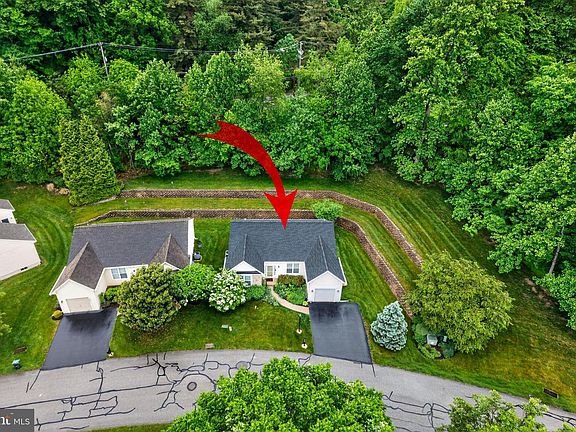 4th image of 1703 Open Hearth Rd