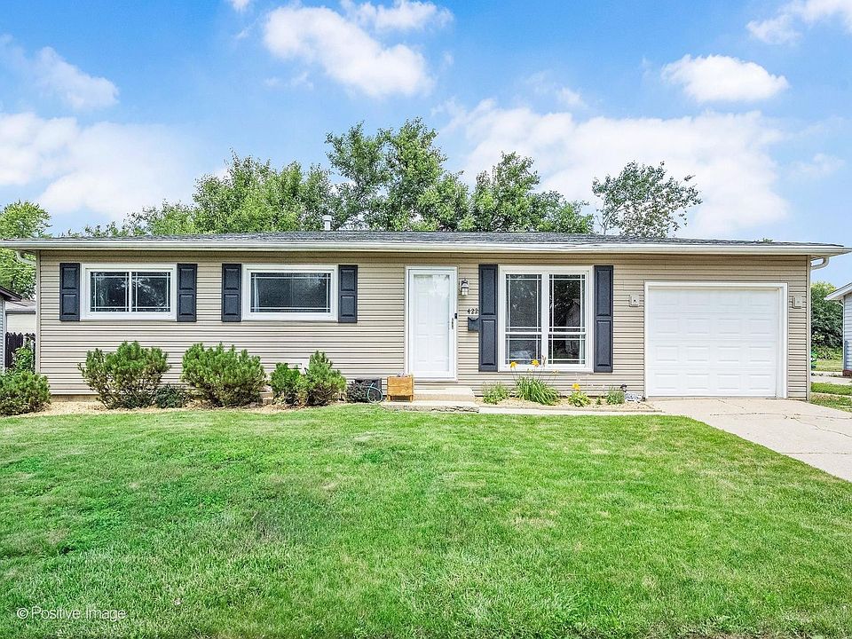 1st image of 422 Walnut Dr