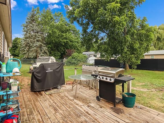 4th image of 4626 S Manor Wood Dr