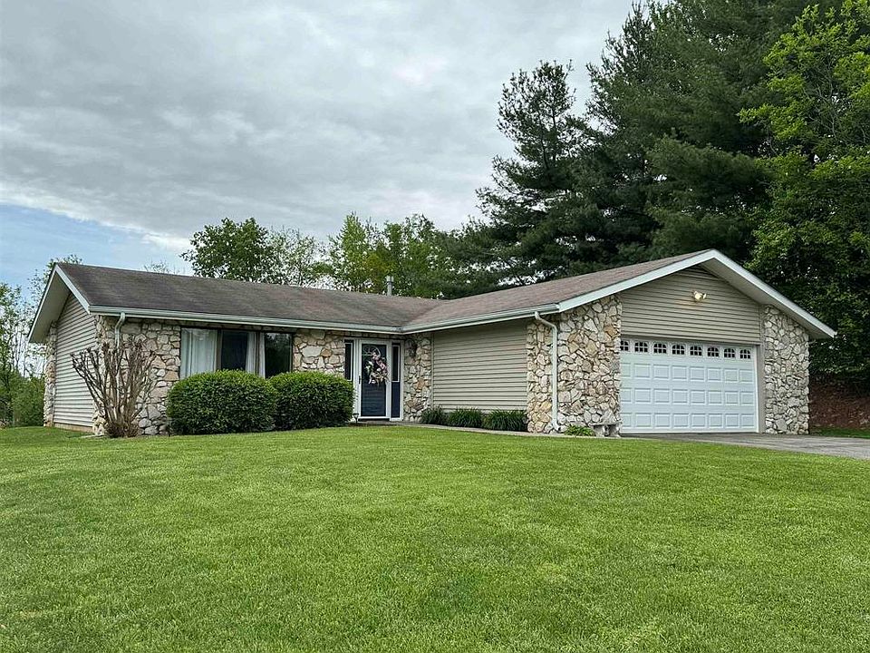 1st image of 145 Hillcrest Cir