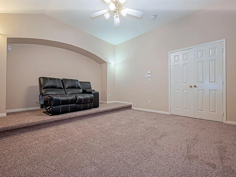 11315 Sailwing Creek Ct — Photo 24