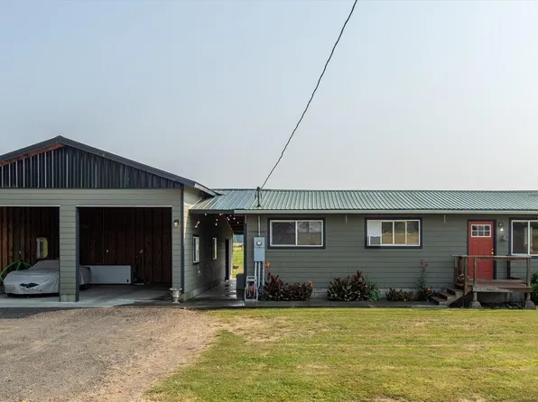 126 W Sunny Sands, Cathlamet, WA 98612