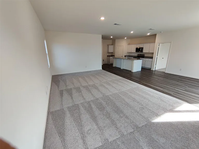 10356 Holycross Ln — Photo 20