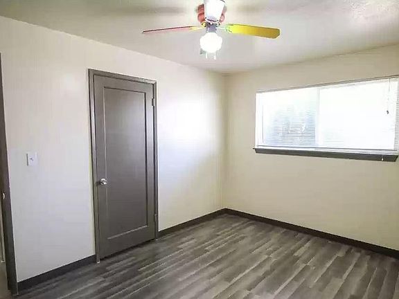 4th image of 1555 Ponderosa Dr #1555