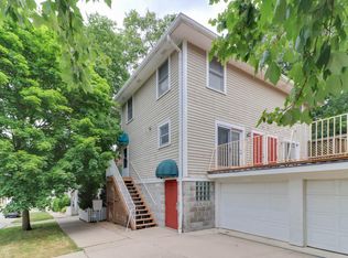 405 N Gridley St APT A, Bloomington, IL 61701