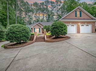 614 Cashmere Ct, Sanford, NC 27332
