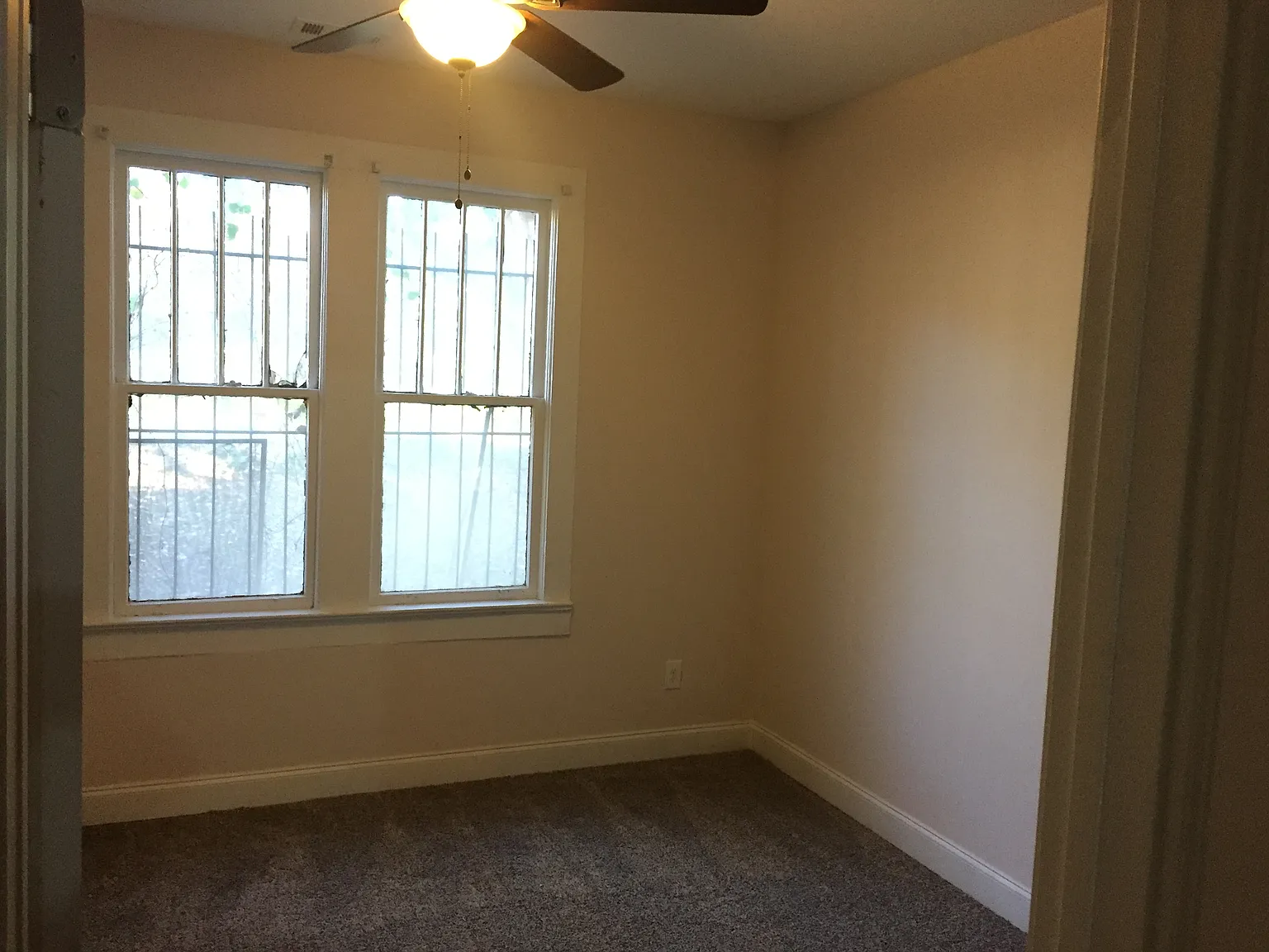1276 Hill St SE — Photo 3
