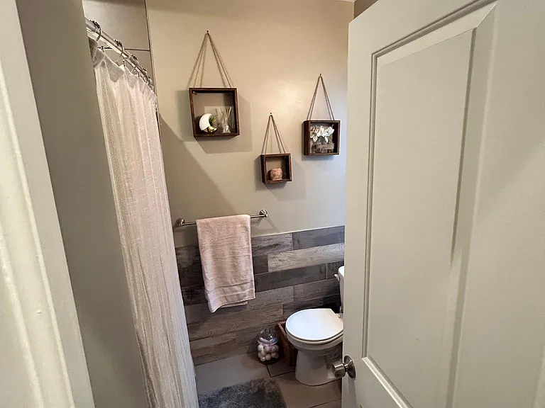 2230 Pierce St — Photo 15