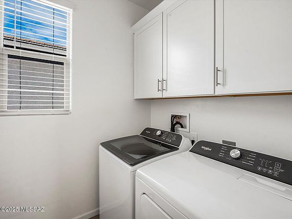 4th image of 9816 N Solstice Ave