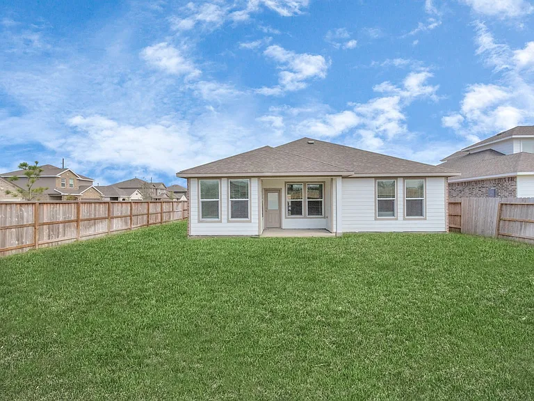 10502 Moon Valley Ln — Photo 37