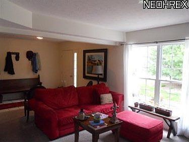 4th image of 170 Oakwood Dr