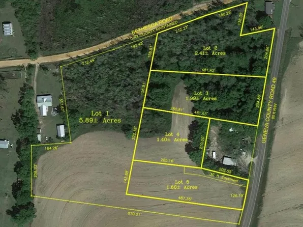 5782 S County Road 49, Slocomb, AL 36375