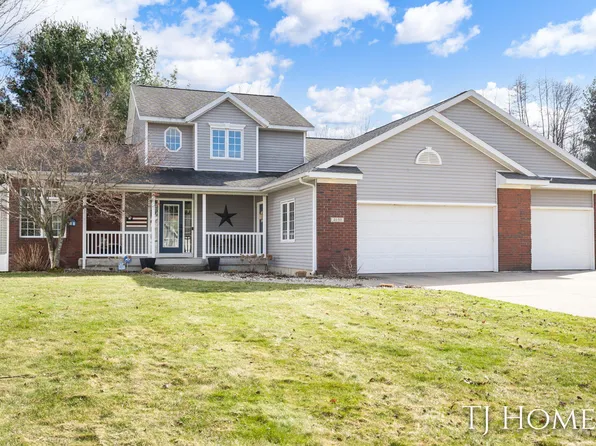 4690 Pine Oak Ct, Hudsonville, MI 49426