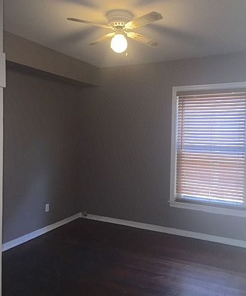 5th image of 780 E Sibley Blvd