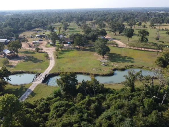 23888 Laneview Rd, Hempstead, TX 77445