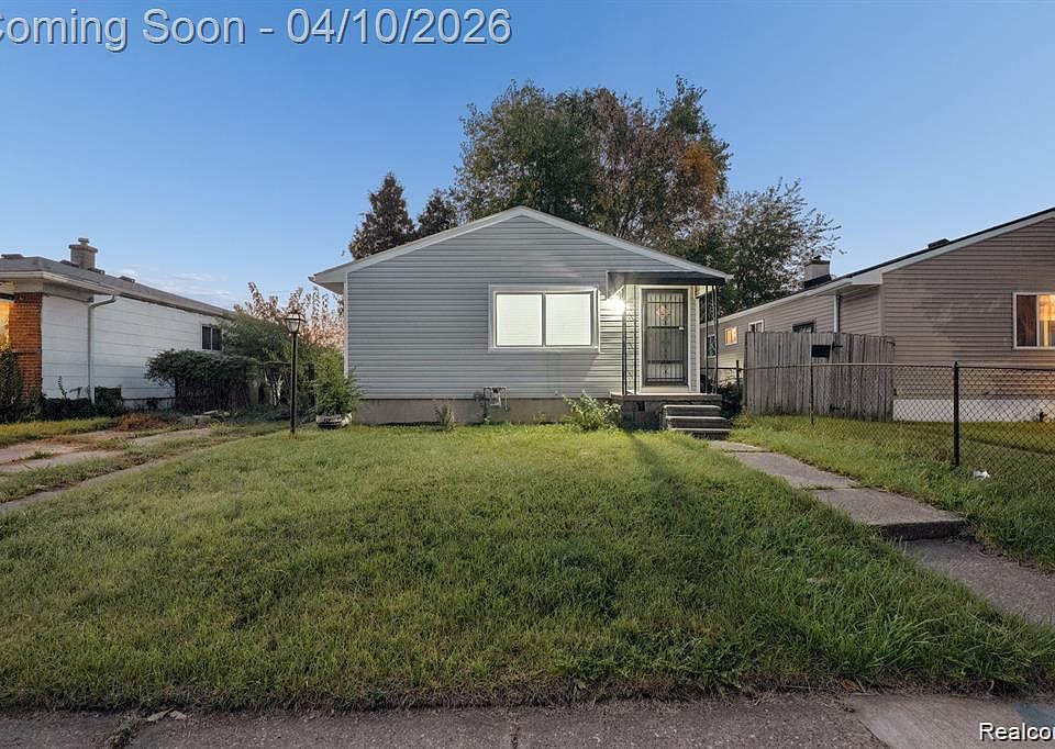 1st image of 3931 14th St