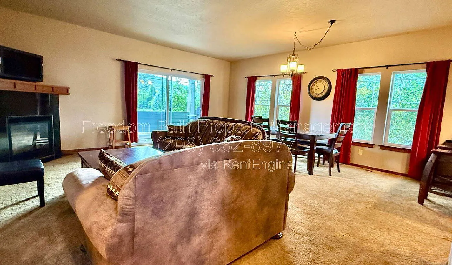 3 bed, 3.0 bath, 2423 sqft, $2,995 — Photo 4