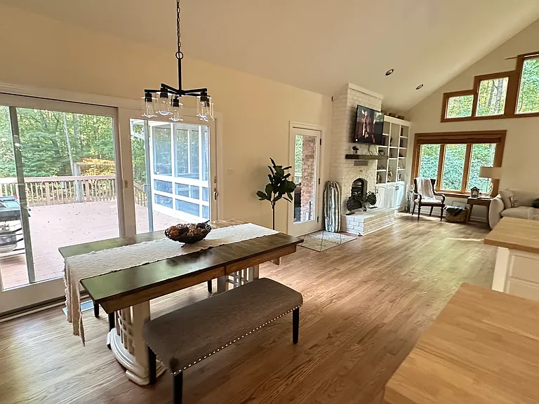 205 E Deer Run — Photo 17