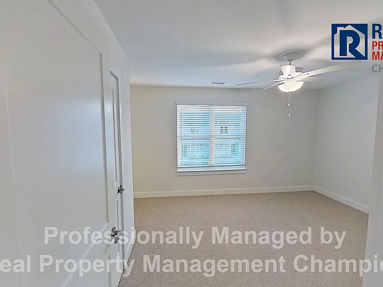 The Pinnacle Townhomes — Photo 14