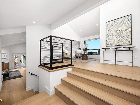 3rd image of 1231 Blair Ave