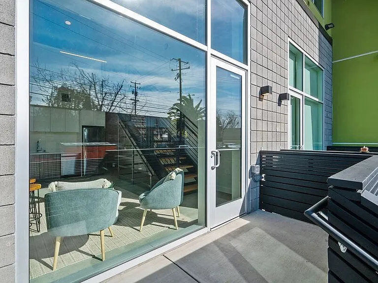 950 Lofts — Photo 84