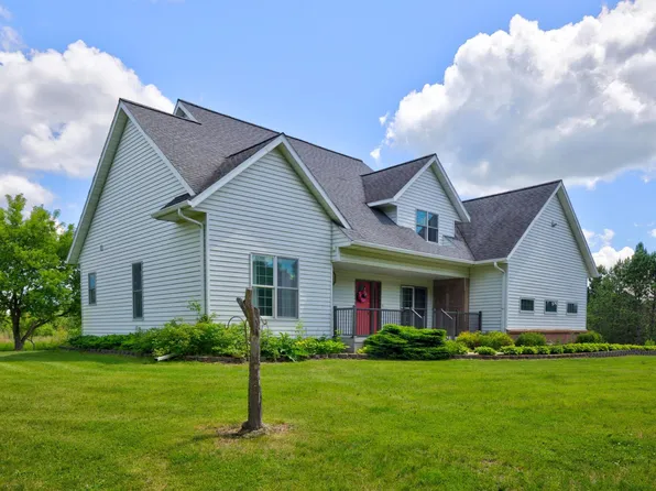 29012 Gopher Ln, Akeley, MN 56433