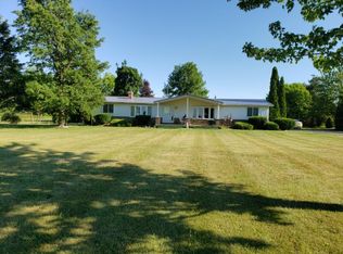 6151 Mayville Rd, Marlette, MI 48453