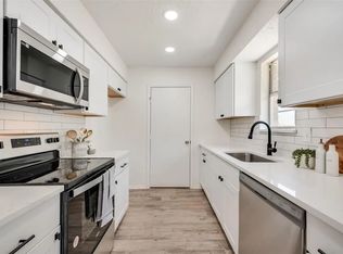 6034 Lazy River Dr, Dallas, TX 75241