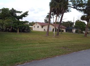 4697 Square Lake Dr, Palm Beach Gardens, FL 33418