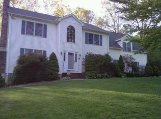 40 Burnham Rd, New Milford, CT 06776