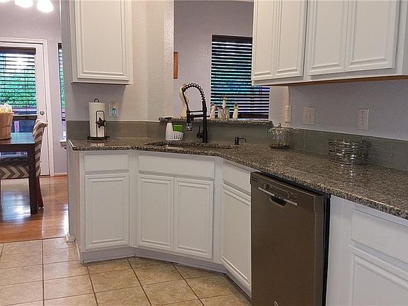 2nd image of 9820 Spire Ln