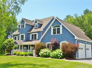 38 Constitution Ave, Hampden, ME 04444