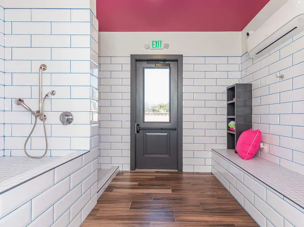 1720 at Harvey, 1720 Summit Crossing Ln #11301, College Station, TX 77845