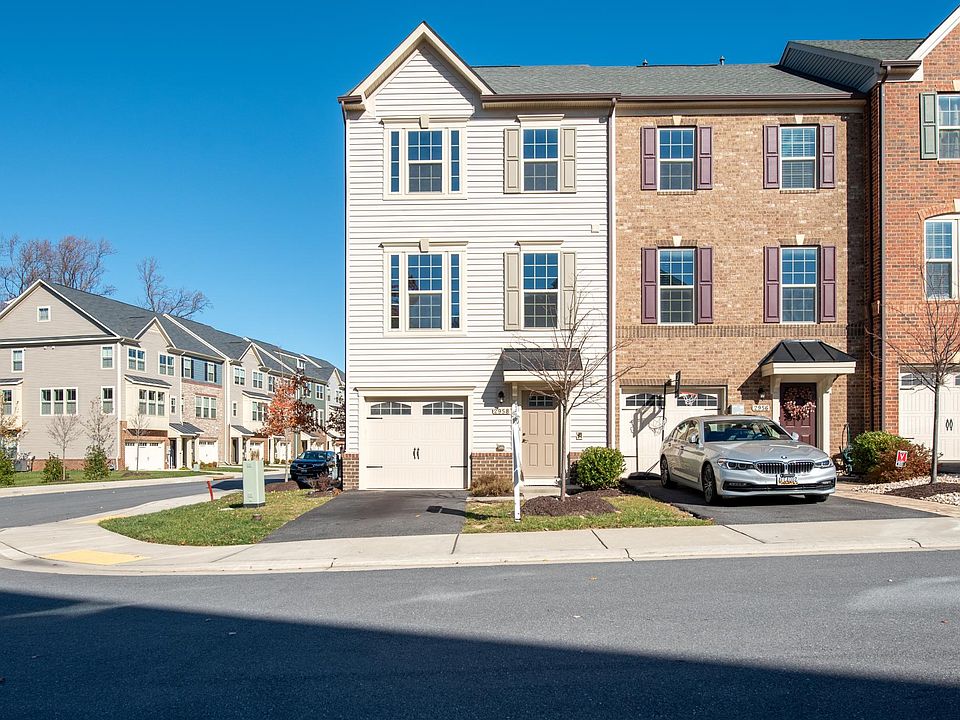 1st image of 2958 Cornfield Ave