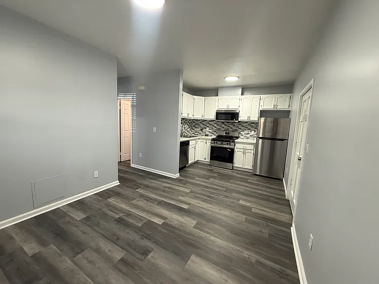 1032 S Normandie Ave #101 — Photo 14