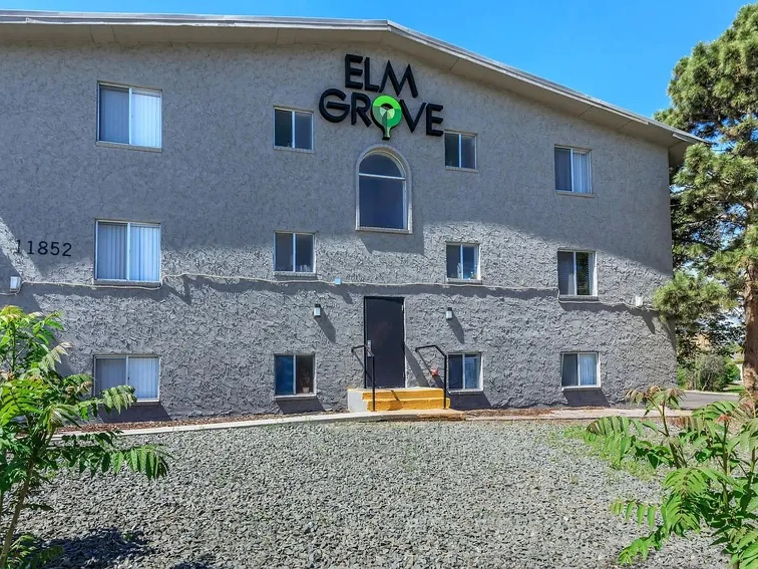 Elm Grove Apartments — Photo 3