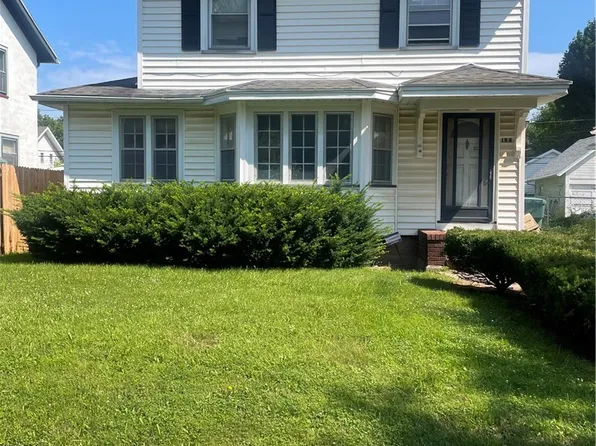 198 Winbourne Rd, Rochester, NY 14619
