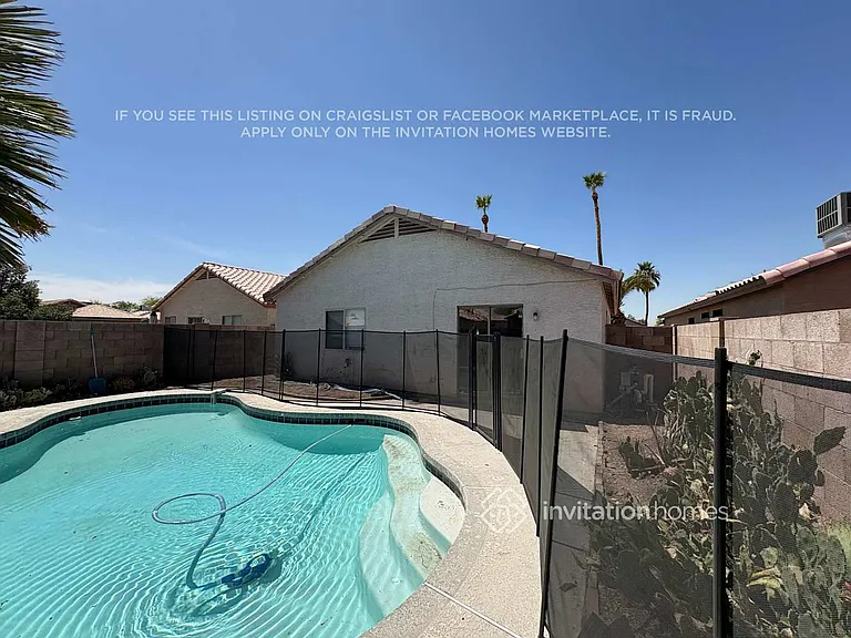 4709 N 84th Dr — Photo 14