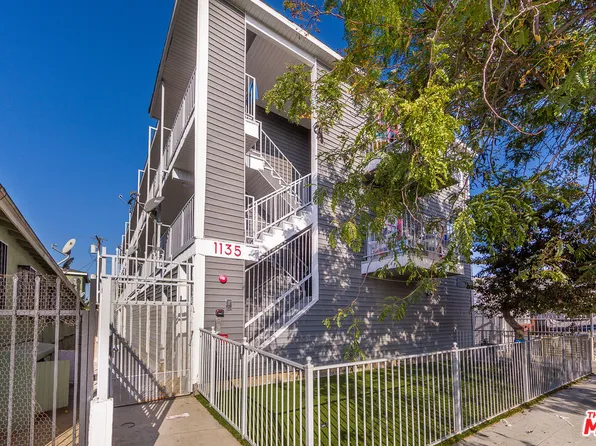 1135 Raymond Ave, Long Beach, CA 90804