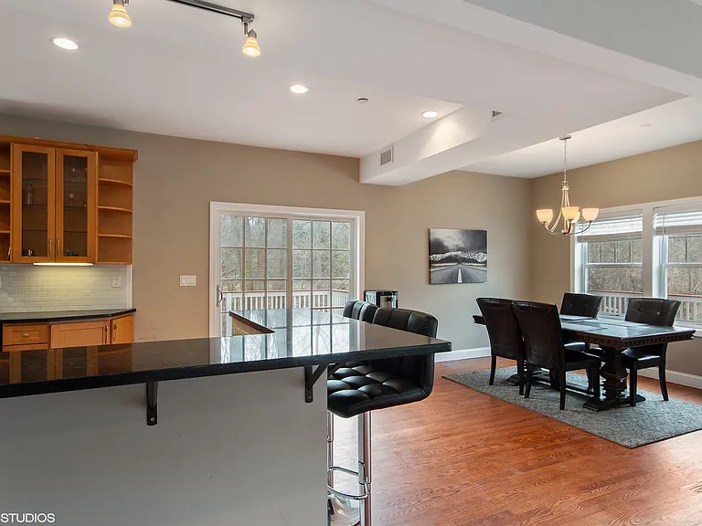 275 Croton Dam Rd — Photo 5