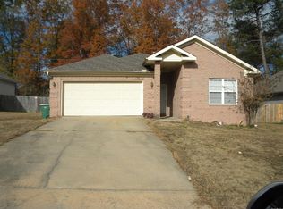 8204 Oxford Valley Dr, Mabelvale, AR 72103