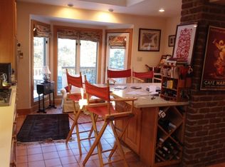 1807 Rugby Pl, Charlottesville, VA 22903