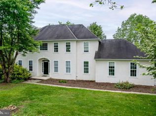 689 Little Elk Creek Rd, Oxford, PA 19363