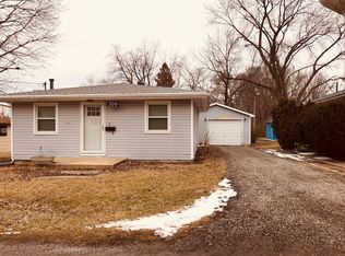 309 E Allen St, Farmer City, IL