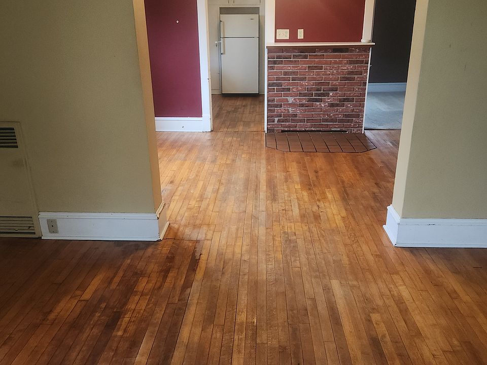 1st image of 2720 S 8th St