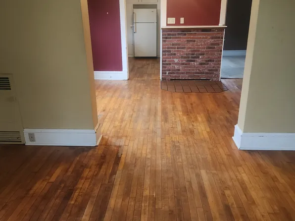 2720 S 8th St, Sheboygan, WI 53081
