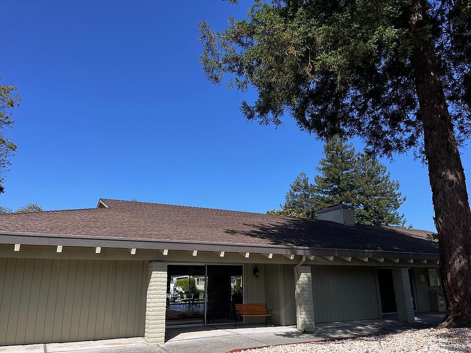 2nd image of 132 Walnut Circle