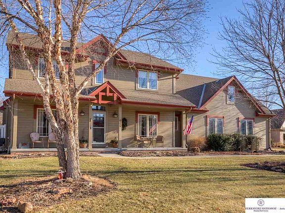 2nd image of 8225 S 103rd Cir